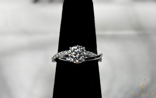 1ct Round Cut Moissanite Ring